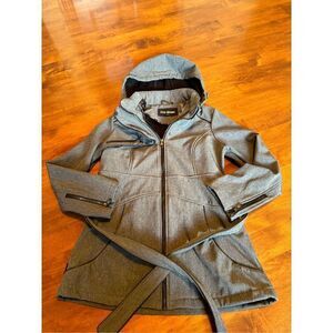 Woman, Steve Madden coat